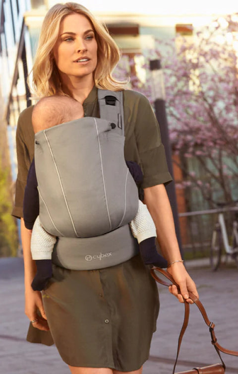 ההשוואה המלאה – מנשא קדמי לעומת מנשא גב