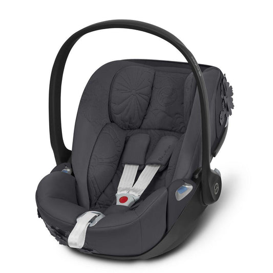 איך לשמור על שגרת טיולים גם עם תינוק קטן